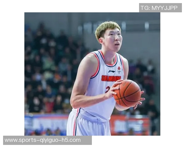 媒体人分析周琦低位威胁性建议教练组调整战术以充分发挥其优势 媒体人分析周琦低位威胁性建议教练组调整战术以充分发挥其优势