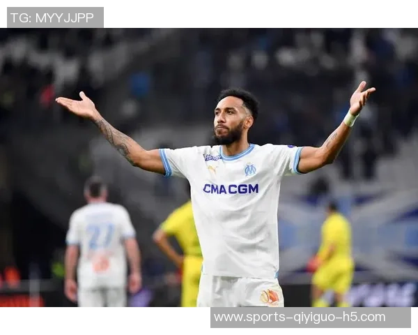 奥巴梅扬回应加蓬开除事件称球队问题复杂超出个人影响 奥巴梅扬回应加蓬开除事件称球队问题复杂超出个人影响