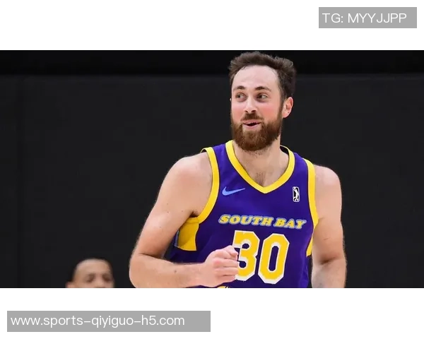 罗马中场博维加盟沃特福德签约半年并附加五年续约选项